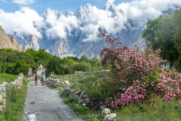 Passu Morning thumbnail