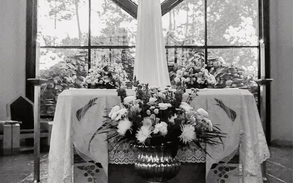 Holy Altar thumbnail