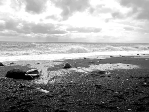 Black Beach thumbnail