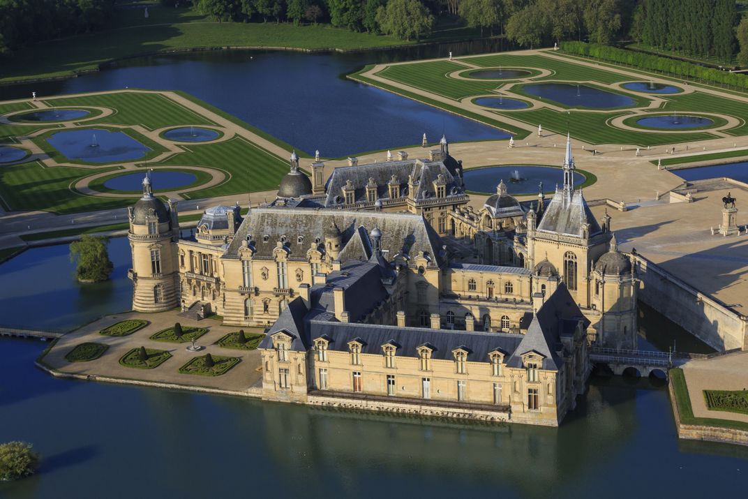 The Château de Chantilly and formal gardens. Credit: Château de Chantilly©J. Houyvet