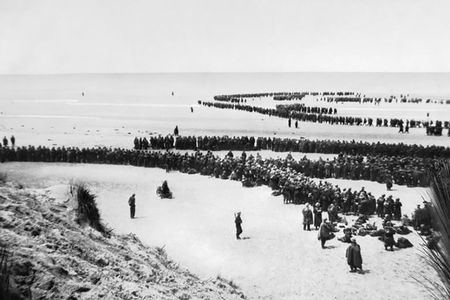 More than 300,000 Allied troops were rescued from the beaches of Dunkirk in 1940, with help from ships like the "Medway Queen." 