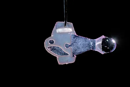 Scientists built this synthetic fish using paper, plastic, gelatin and human heart cells.