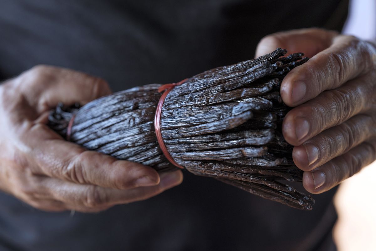 The Bittersweet Beginnings of Vanilla Cultivation Can Be Traced Back to the Far-Flung Isle of Réunion