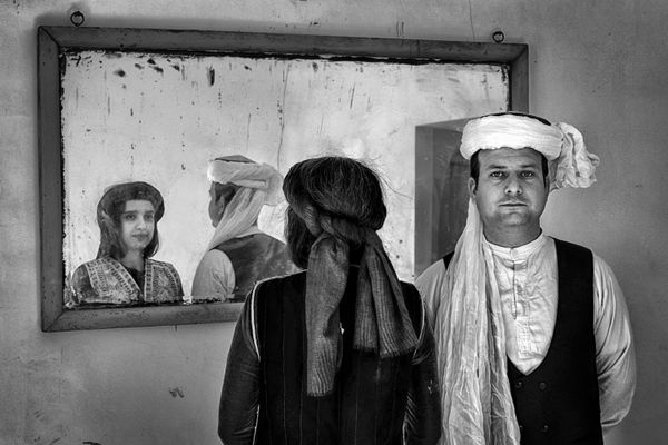 Mirror Secrets thumbnail