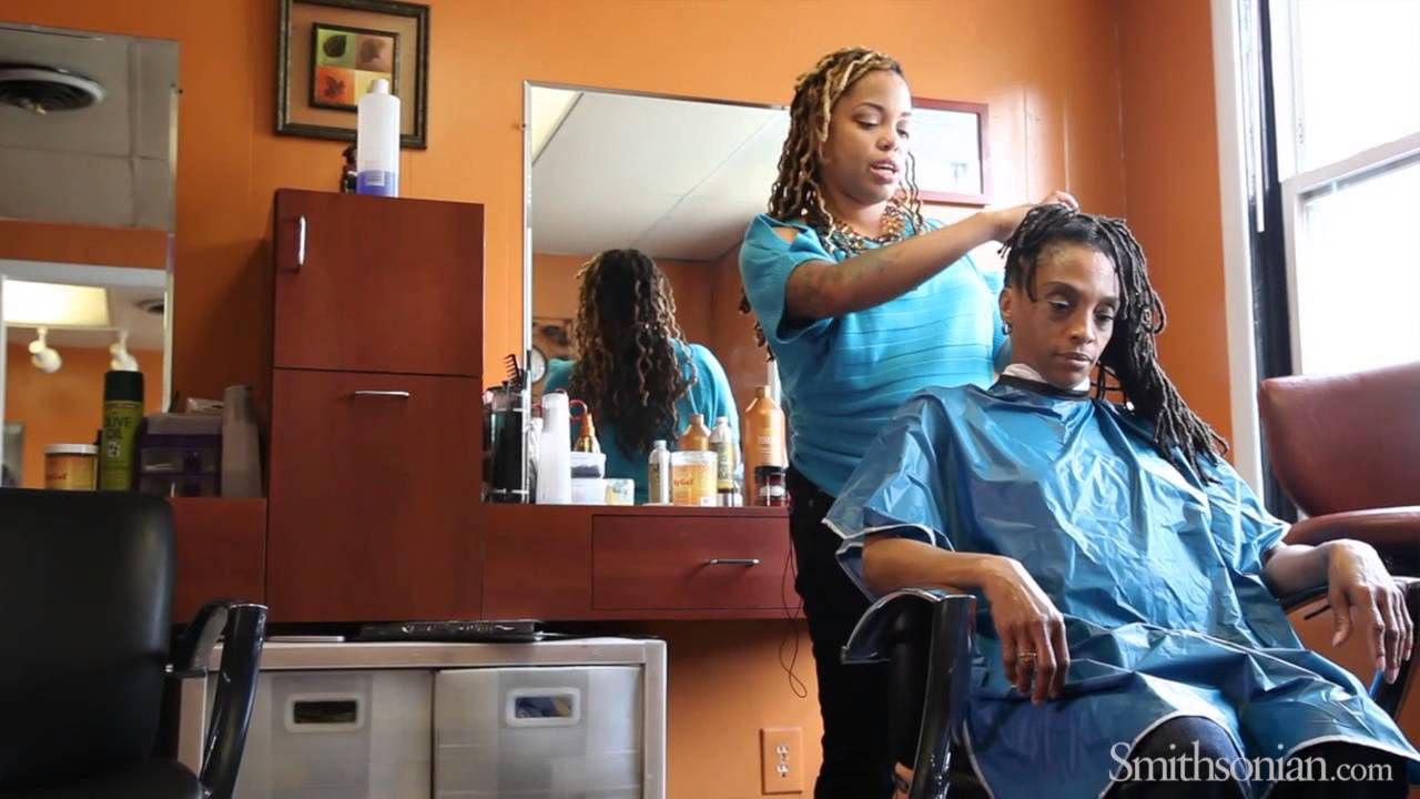 Preview thumbnail for The Natural Hair Movement Takes Root