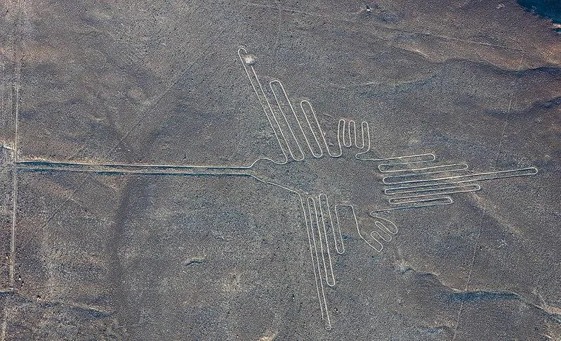 800px-Líneas_de_Nazca,_Nazca,_Perú,_2015-07-29,_DD_52.jpeg