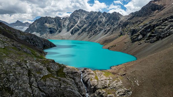 Ala-Kul lake in Kyrgyzstan thumbnail