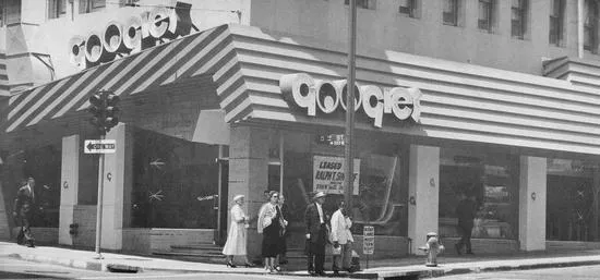 Googies coffee shop, downtown Los Angeles (1955)