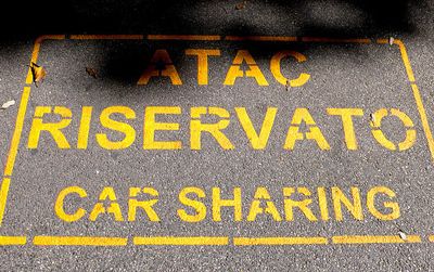 Car sharing in Rome
