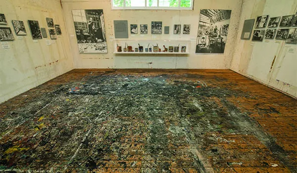 Pollock Krasner House-mobile.jpg