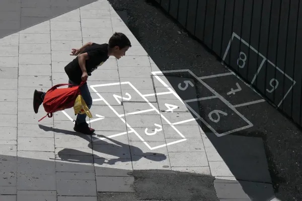 Zahlenspiel.       Panasonic DC 202D, 43 mm thumbnail