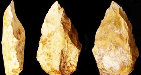 These 125,000-year-old stone tools were found in the United Arab Emirates.