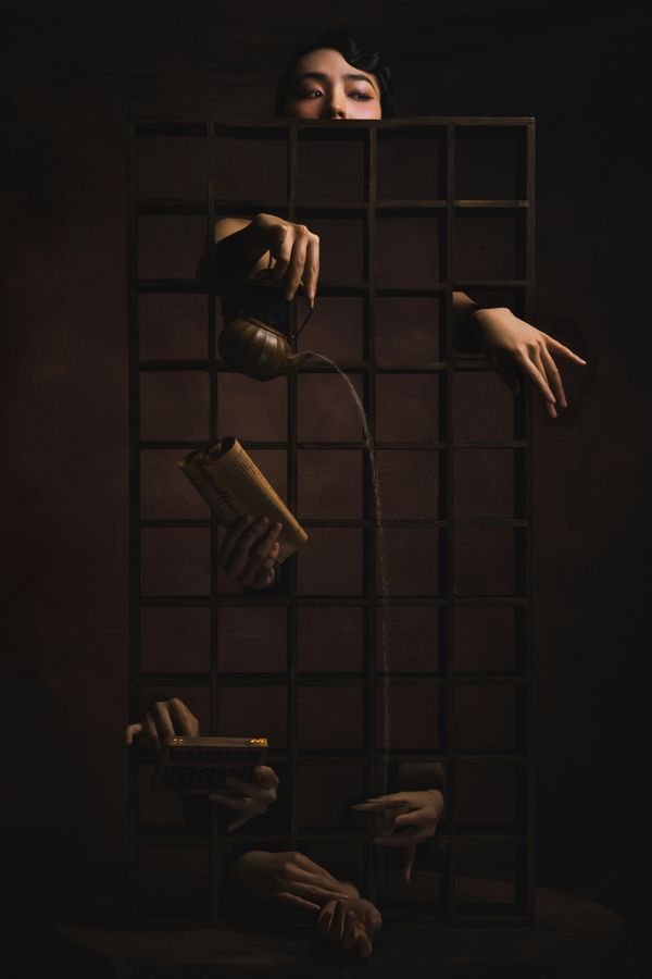 Scent of tea and books thumbnail