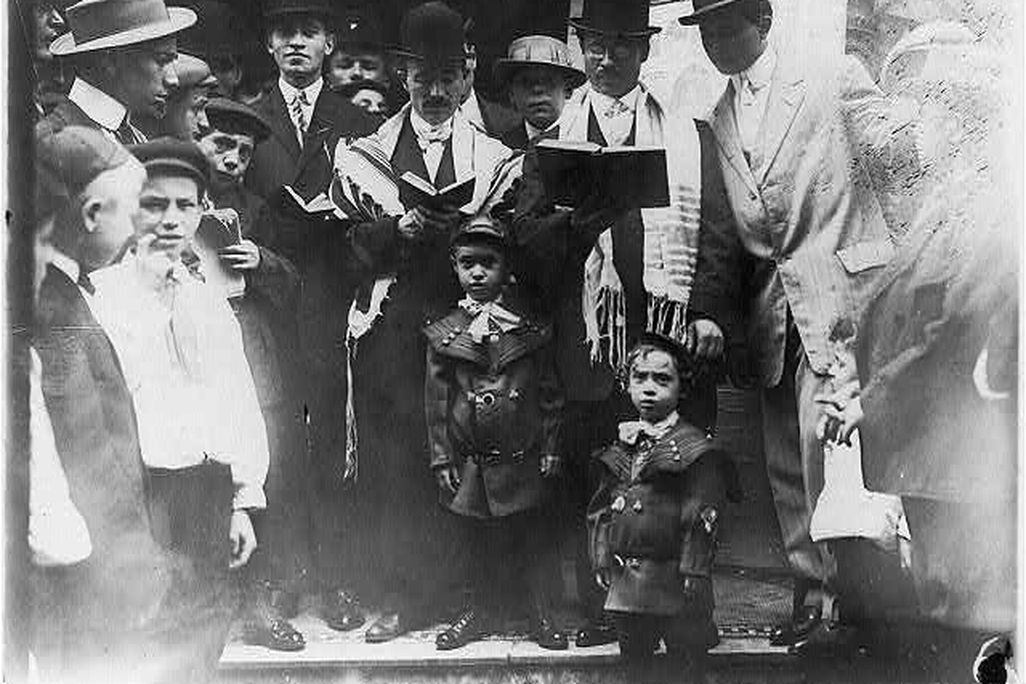 “Jews praying on Jewish New Year”