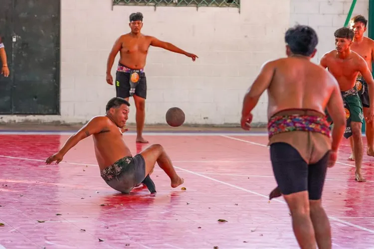 Pok-ta-pok players in Belize