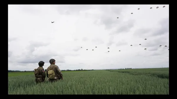 Preview thumbnail for David Burnett on His Experience Jumping Out of a Plane With D-Day Vets