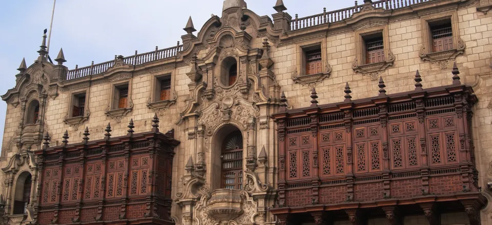  The Bishop's Palace in Lima 