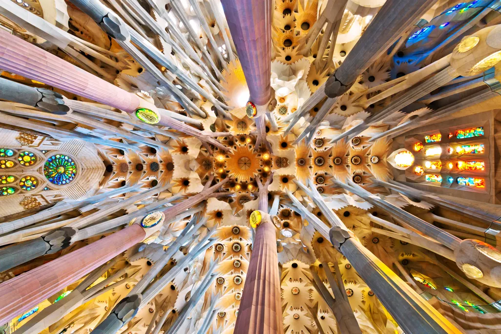 アート・デザイン・音楽 BARCELONA    ARCHITECTURES OF EXUBERANCE SCATTERGOOD — THE ARCHITECTURE OF EXUBERANCE: BARCELONA