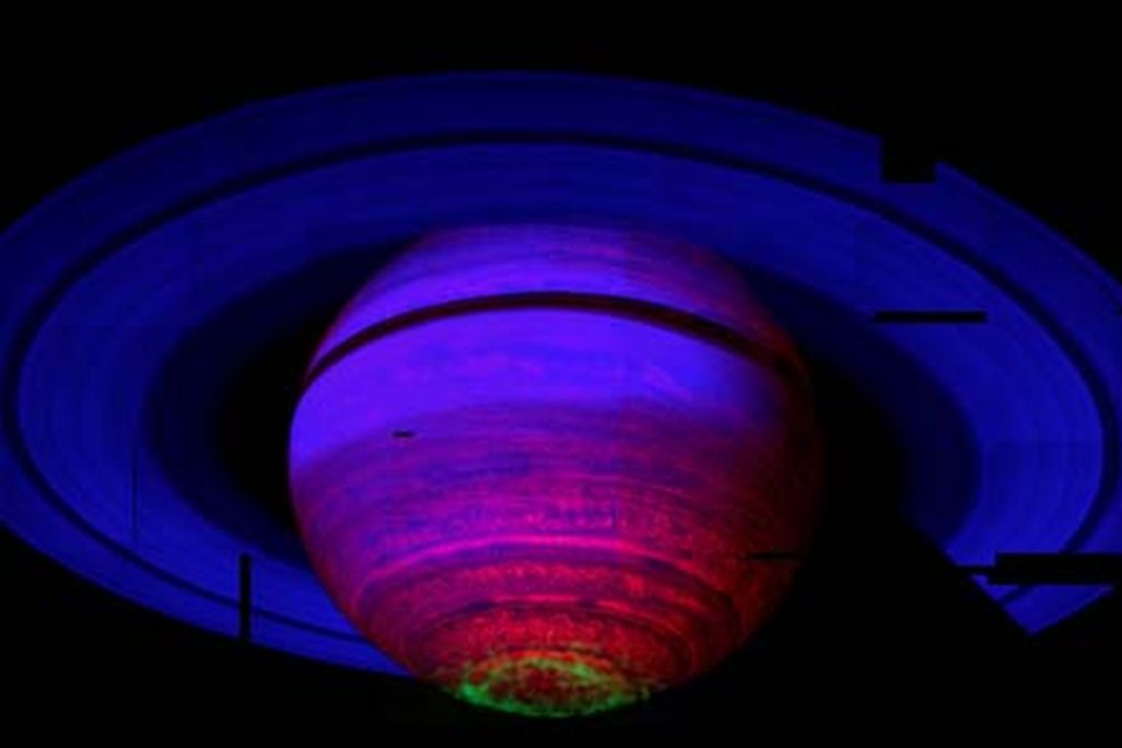 Saturn aurora-505.jpg