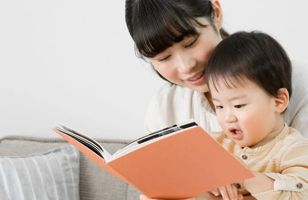How can you maximize reading’s rewards for baby?