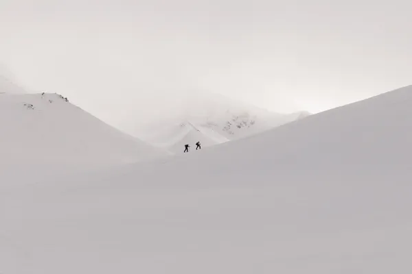 Backcountry Skiing in the Pacific Northwest thumbnail