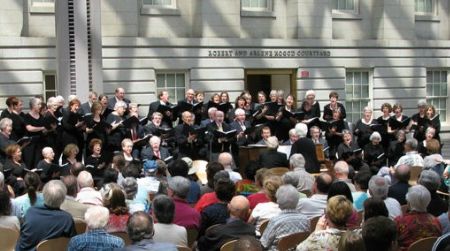 The Encore Chorale at the Kogod Courtyard at last year's popular performance.
