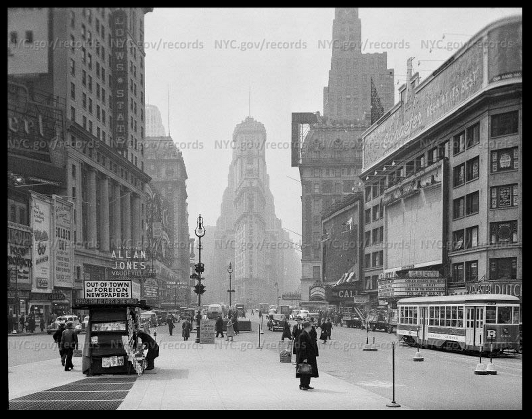 Times Square, 1938