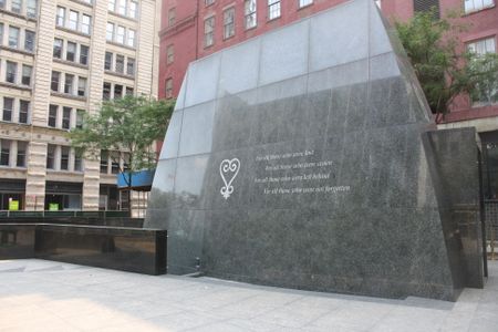 The African Burial Ground National Monument in Manhattan commemorates the earliest and largest known black burial site discovered in the United States. More than 15,000 free and enslaved Africans who lived and worked in colonial New York were buried here between the mid-1630s and 1795.