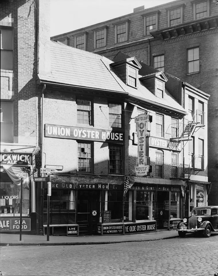 A 1945 photo of Union Oyster House