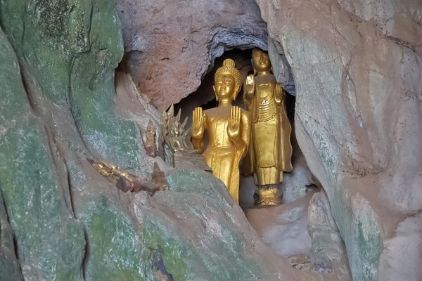 Pak Ou Buddha Cave in Laos thumbnail