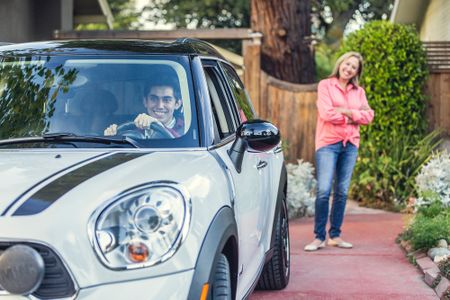Using the Automatic Link and License+ app, parents can coach their teens to have safer driving habits.