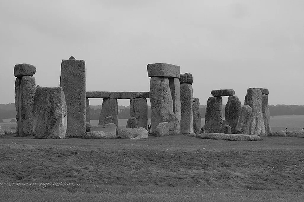 20121015121020stonehenge.jpg