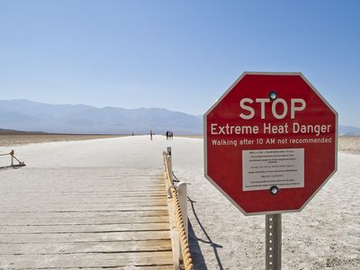 Researchers studied the impact of extreme heat on older adults&#39; &quot;epigenetic clocks,&quot; which measure aging-related changes to DNA.