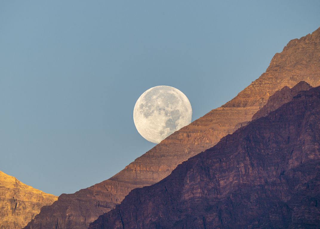 Moon Setting in Banff National Park Smithsonian Photo Contest