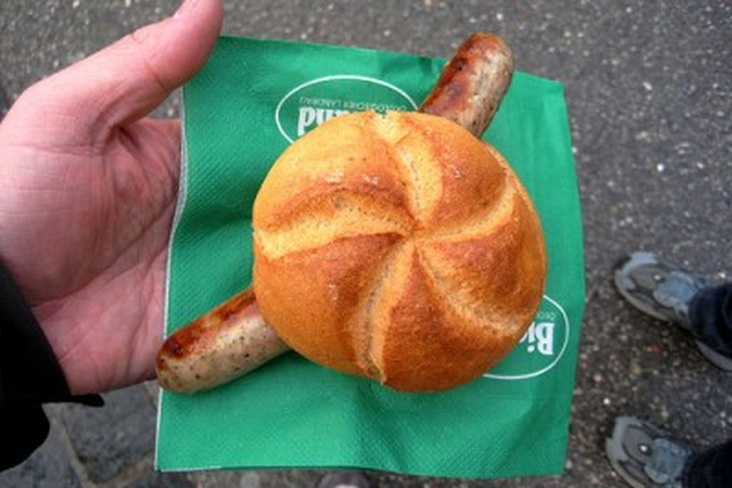 20110520090143bratwurst-400x300.jpg