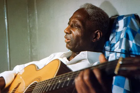 Portrait in New York, in Lead Belly’s final days, 1948-49