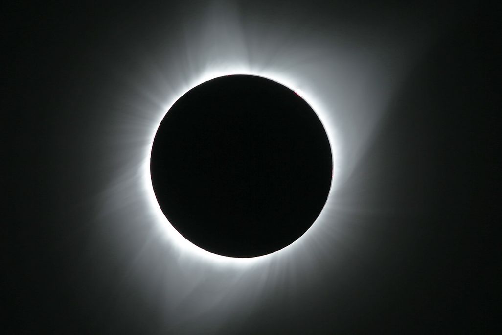moon blocks out the sun in a total solar eclipse