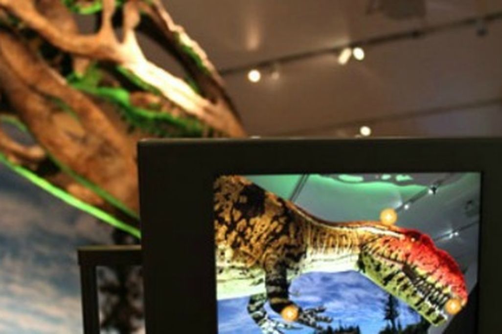 Augmented reality puts flesh on dinosaur bones.