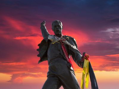 Montruex's Freddie Mercury statue