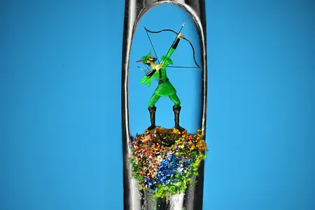 A microscopic Robin Hood