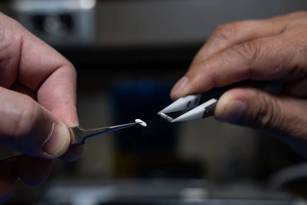 new miniature acoustic transmitter from PNNL