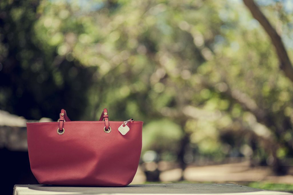 tile-lifestyle-red-purse.jpg
