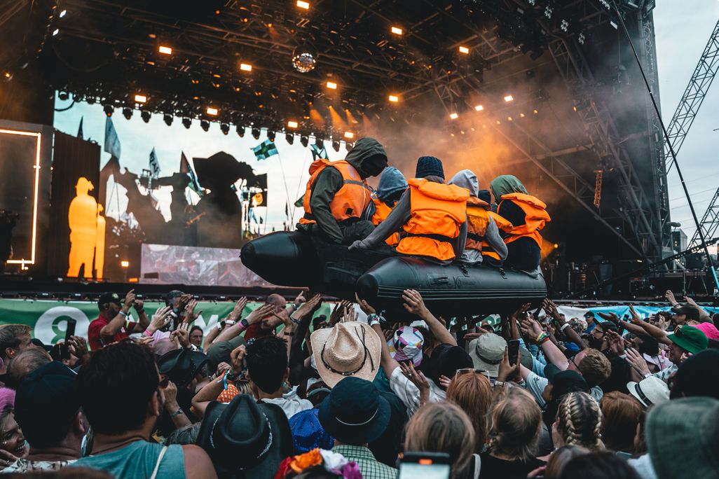 Inflatable raft