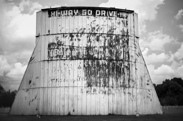 Hi-Way 50 Drive-In thumbnail