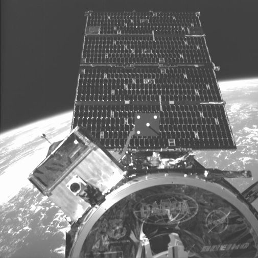 A DARPA satellite takes a big step toward automated satellite servicing.