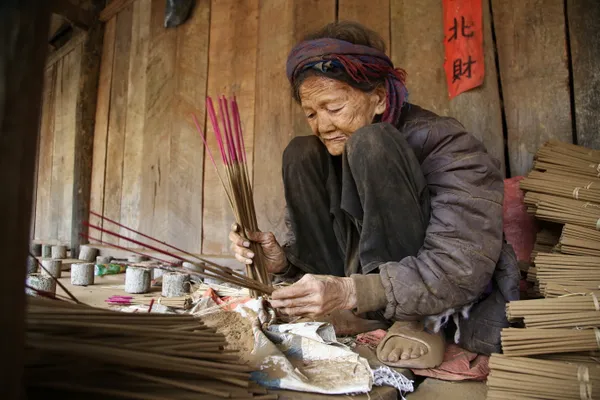 Nung incense thumbnail