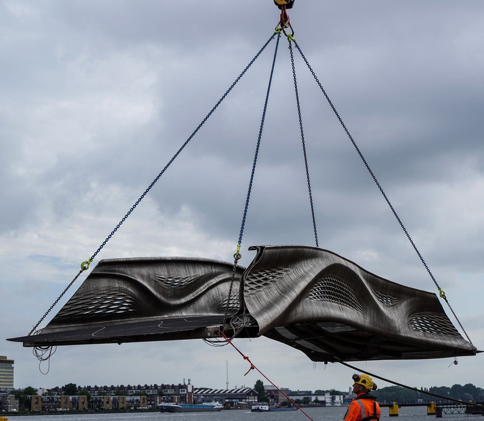 World's 3-D-Printed Steel Bridge Debuts in Amsterdam Smart News| Smithsonian Magazine