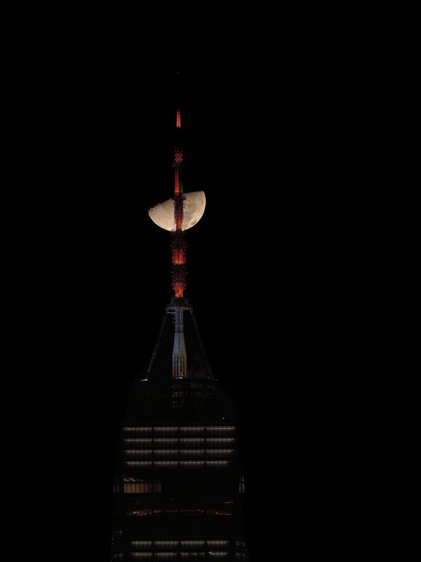 Moon setting behind Freedom Tower, NYC thumbnail