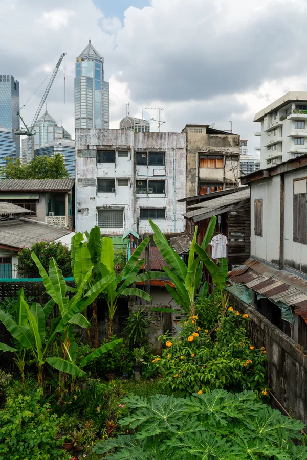 Contrasts of Bangkok thumbnail