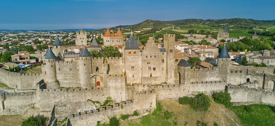  The medieval fortifications of Carcassonne 